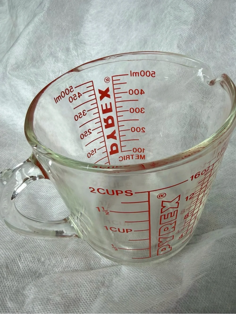 PYREX 516 2 Cup Red Letter Measuring Cup USA